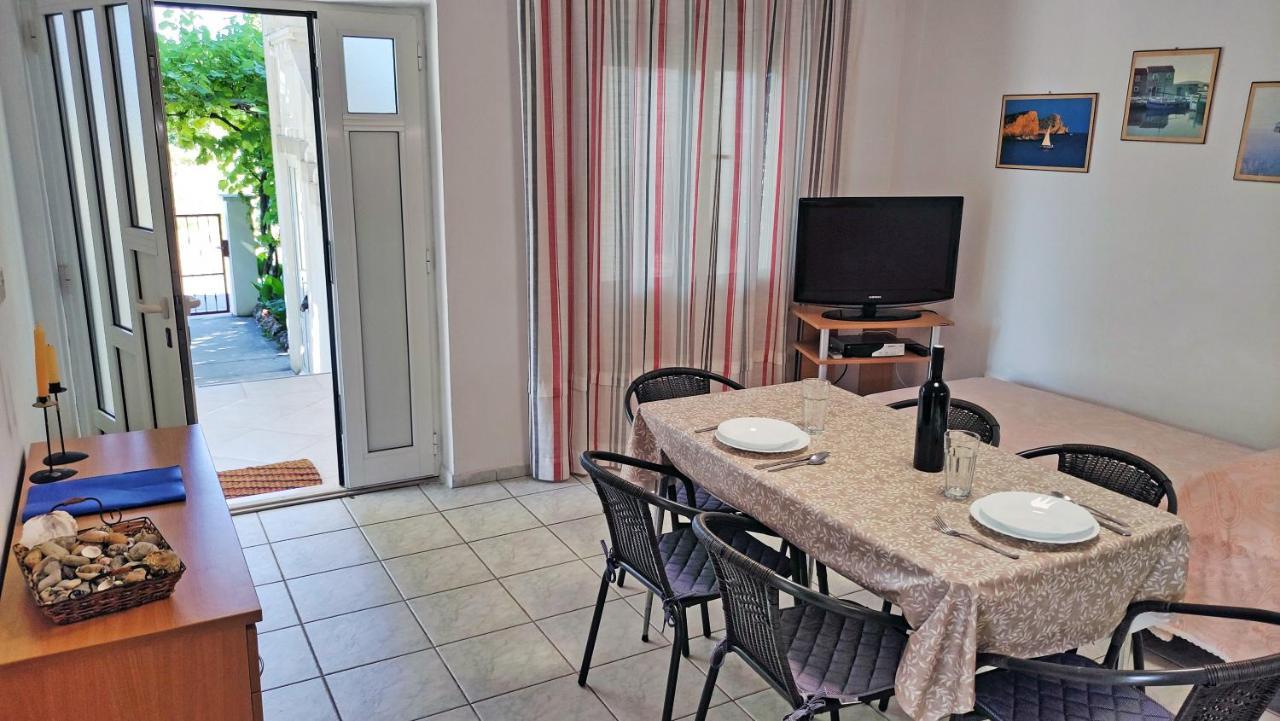Apartment Amigo Seline Eksteriør bilde